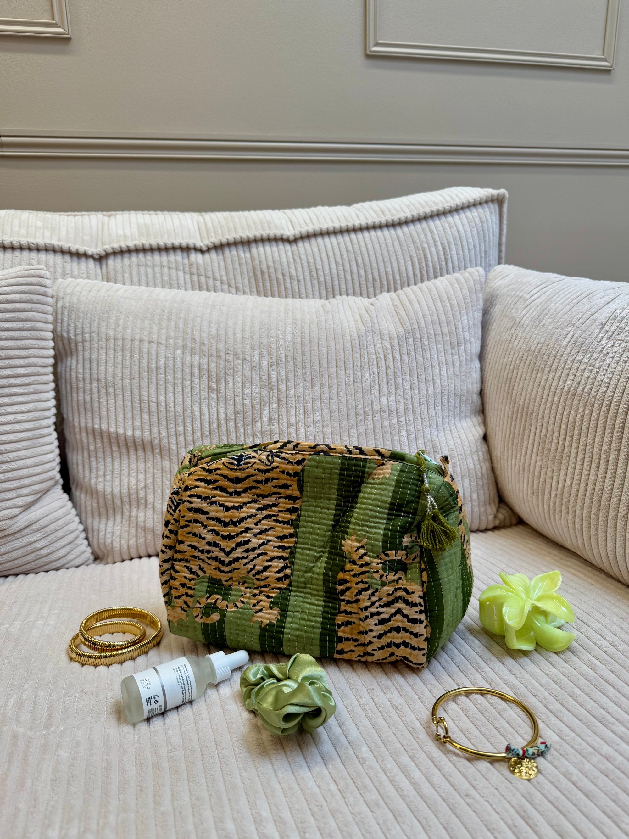 TROUSSE MATHILDE TAILLE L VERTE