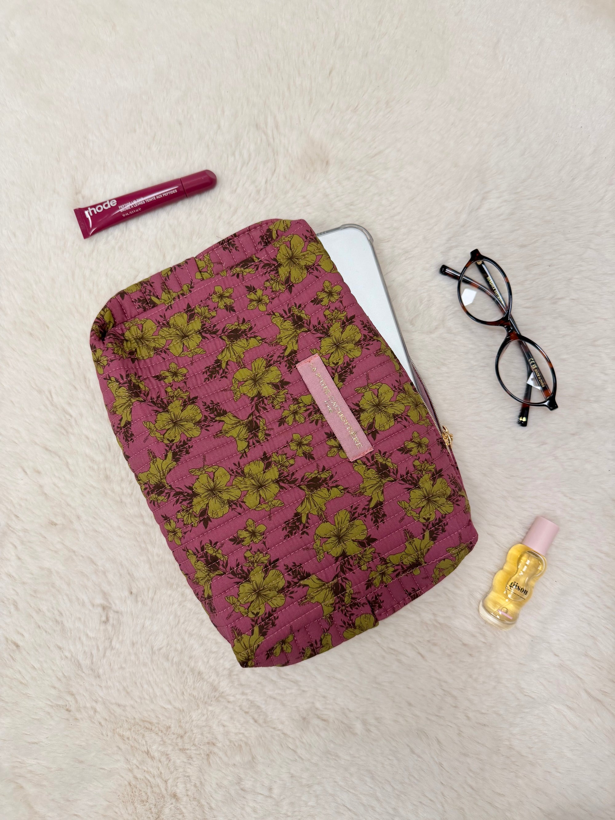 POCHETTE IPAD / TROUSSE DE TOILETTE FRAMBOISE