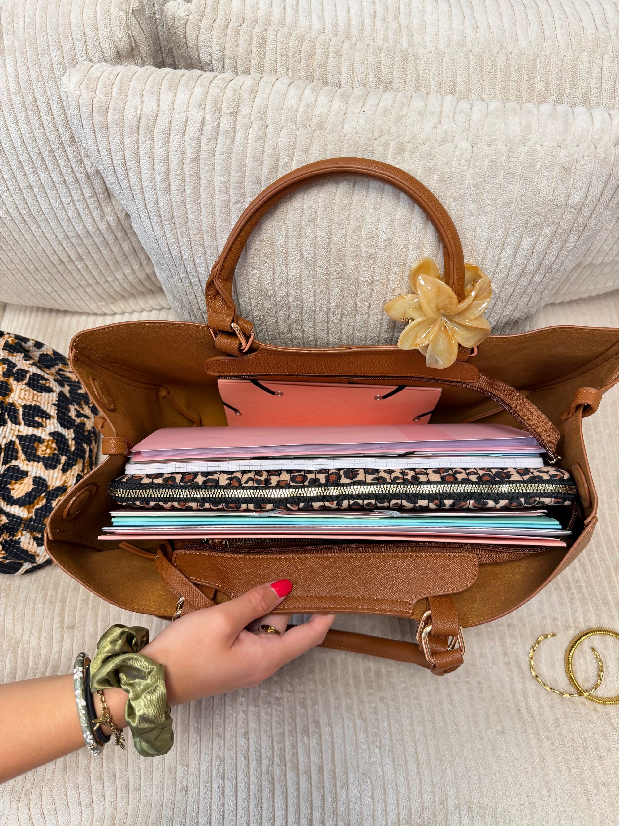 SAC PAULA CAMEL