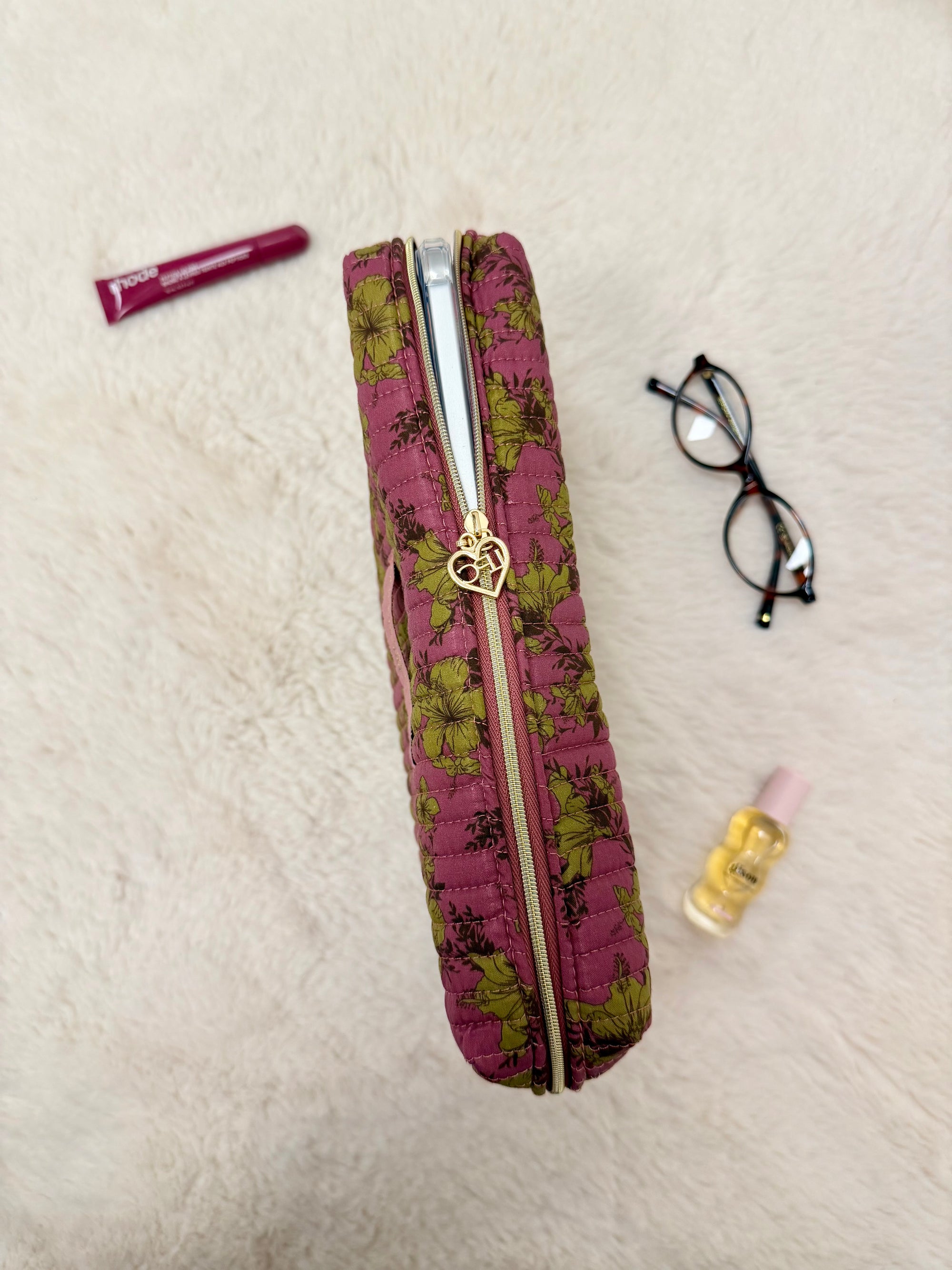 POCHETTE IPAD / TROUSSE DE TOILETTE FRAMBOISE