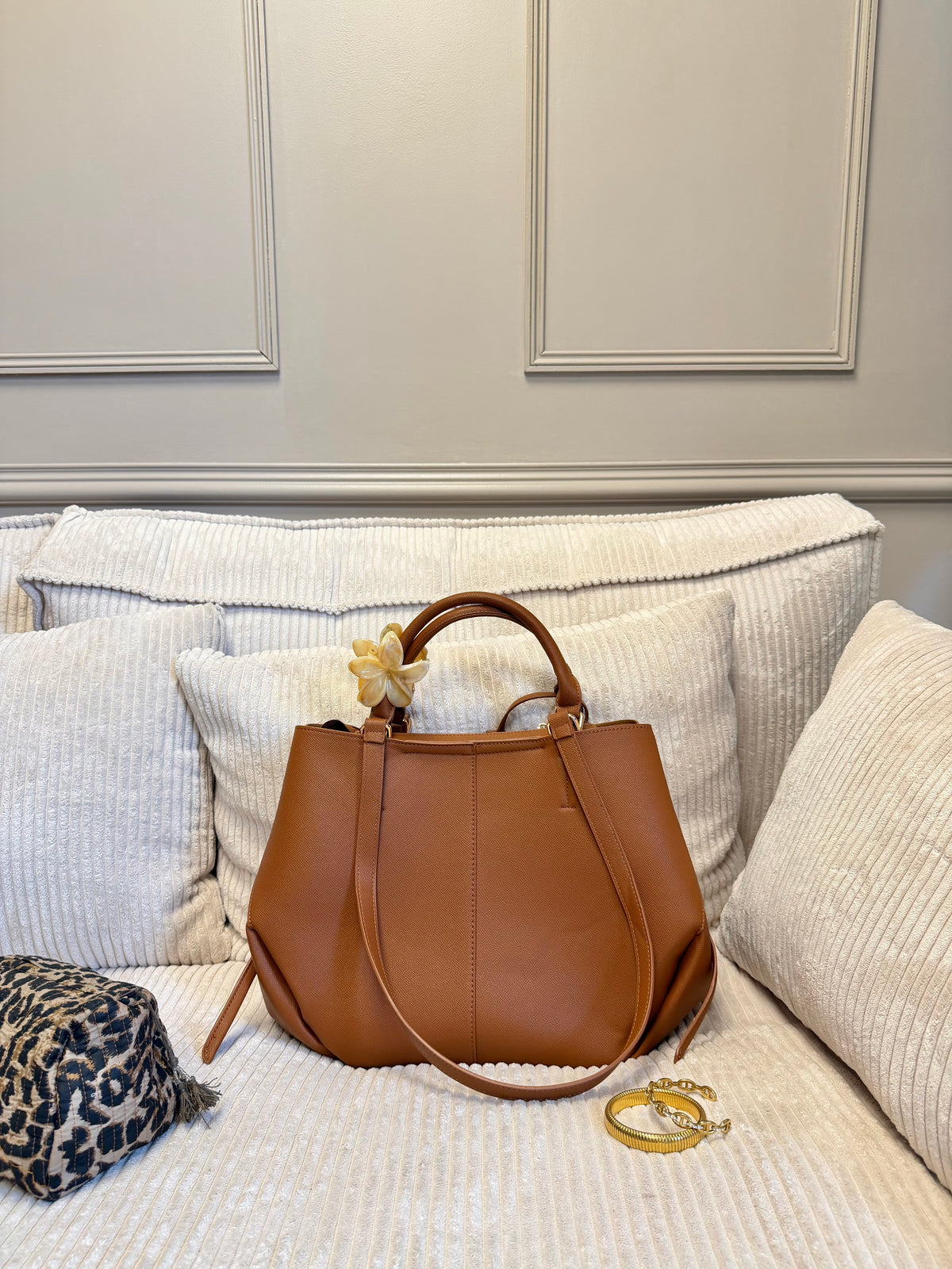 SAC PAULA CAMEL